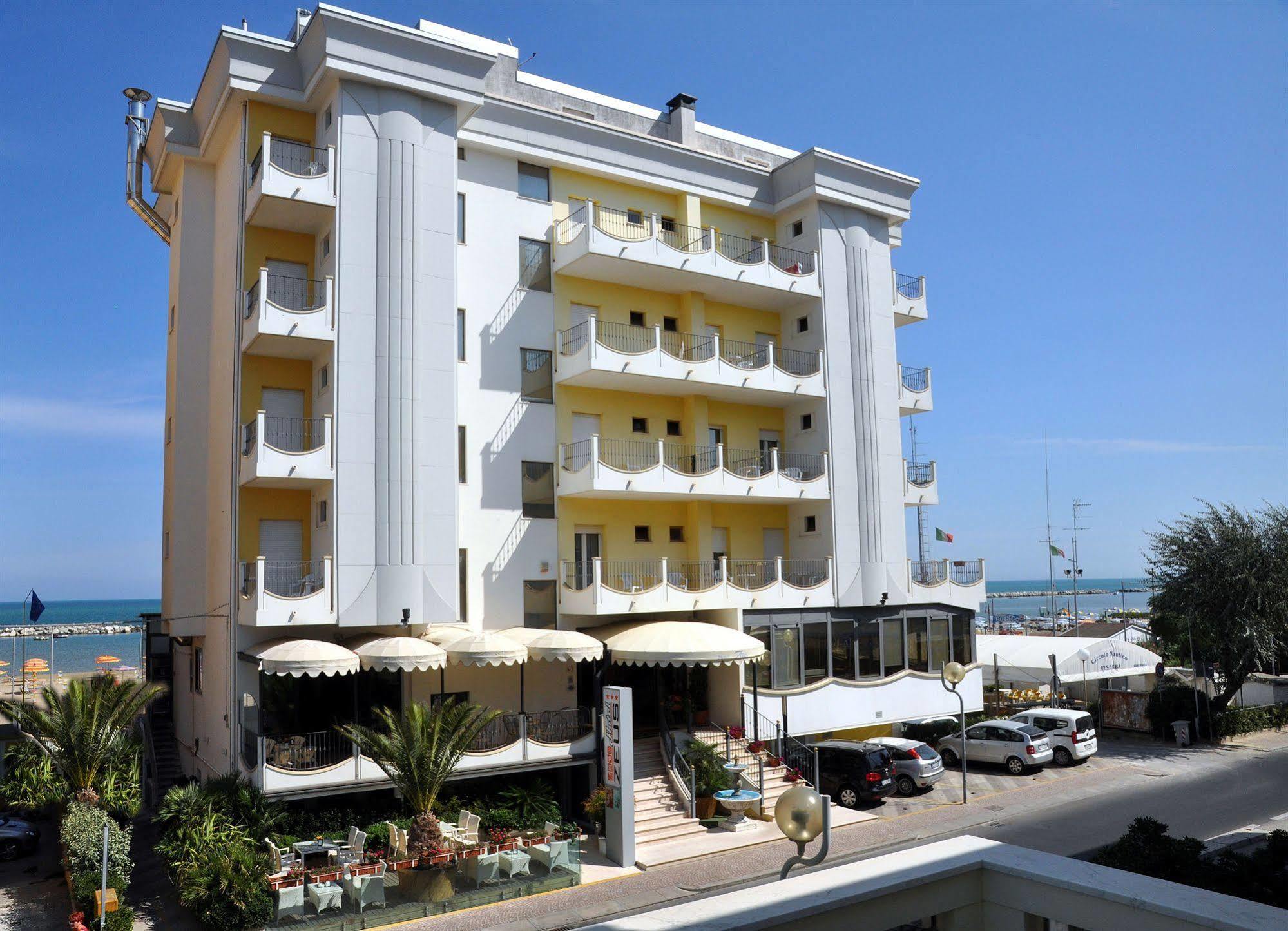 Hotel Zeus Rimini Extérieur photo